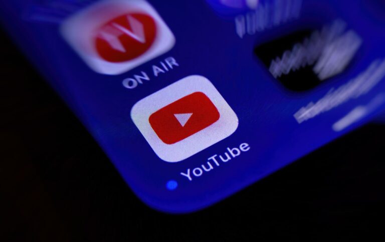 YouTube запустить функцію автоматичного дубляжу відео