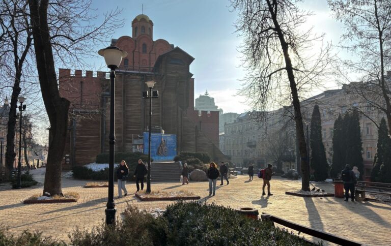 Забруднення повітря в Києві 14 лютого 2025 – в яких районах найгірше, адреса