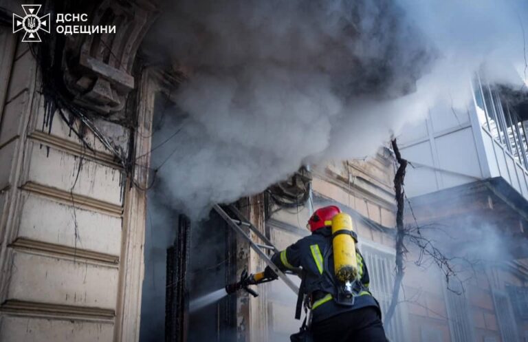 В Одесі горіла квартира, а в області – приватний будинок: наслідки