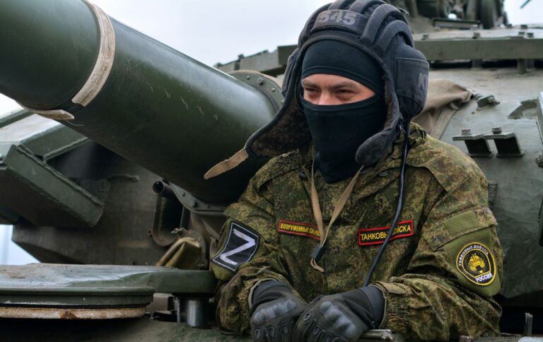 Наступ росіян на Покровськ сповільнився