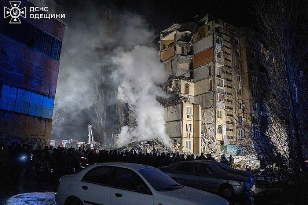 Рік тому російський дрон атакував багатоповерхівку в Одесі