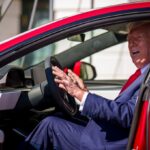 Трамп не буде їздити на новій Tesla яку купив у Маска – причини