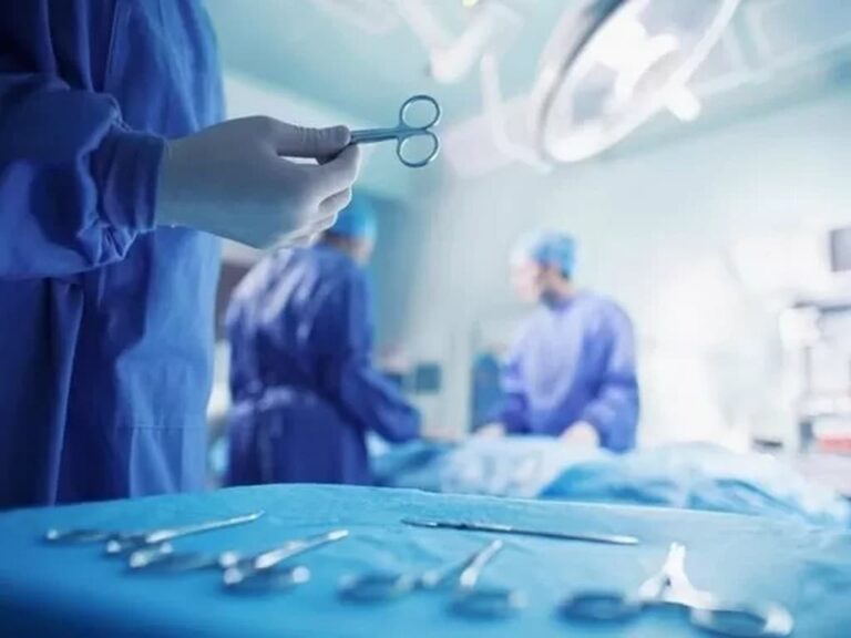 Одеські кардіохірурги провели унікальну у світі операцію