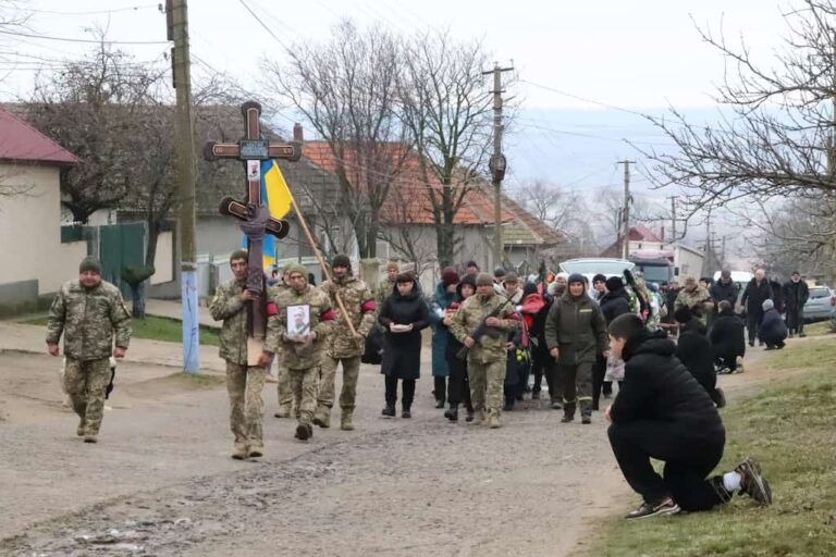 На Болградщині попрощалися з Владиславом Ільчуком