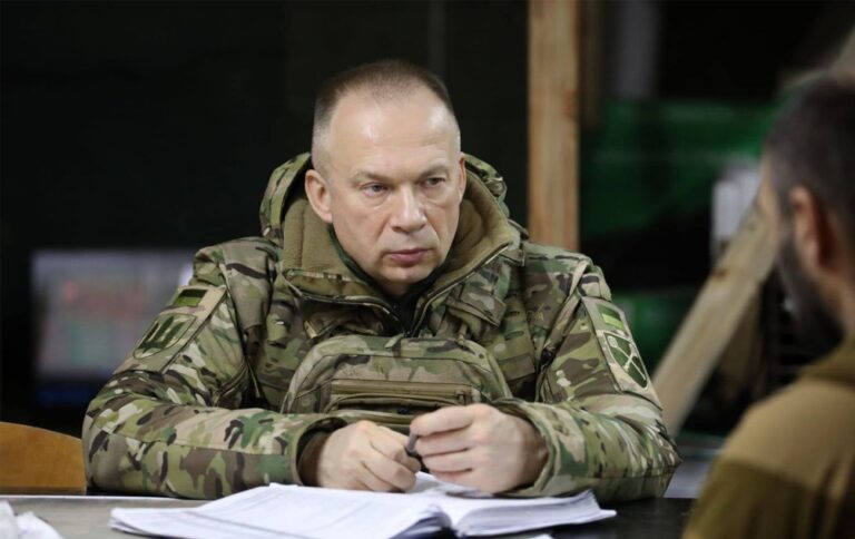 Сирський приїхав на Харківській напрямок – яка ситуація біля Вовчанська