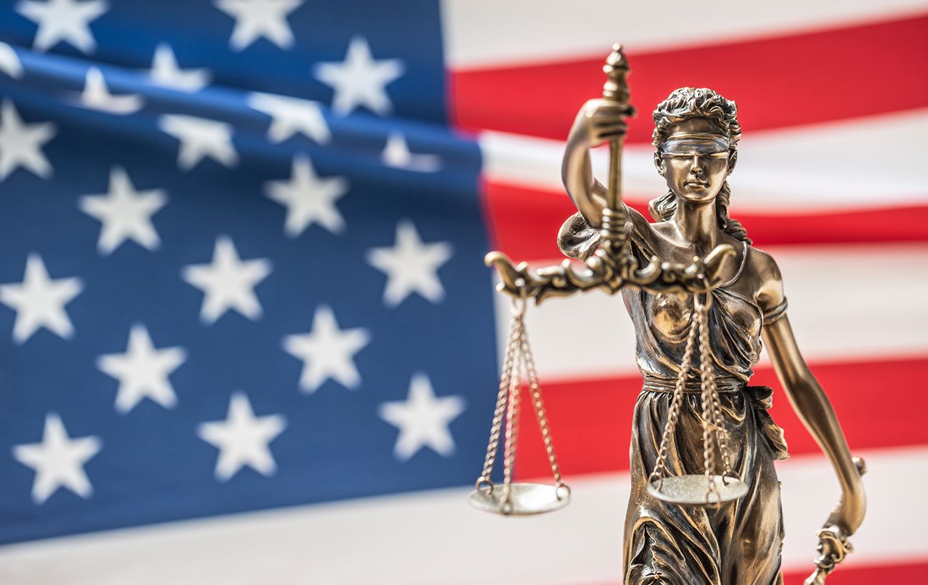 У США намагаються поновити звільнених федеральних службовців