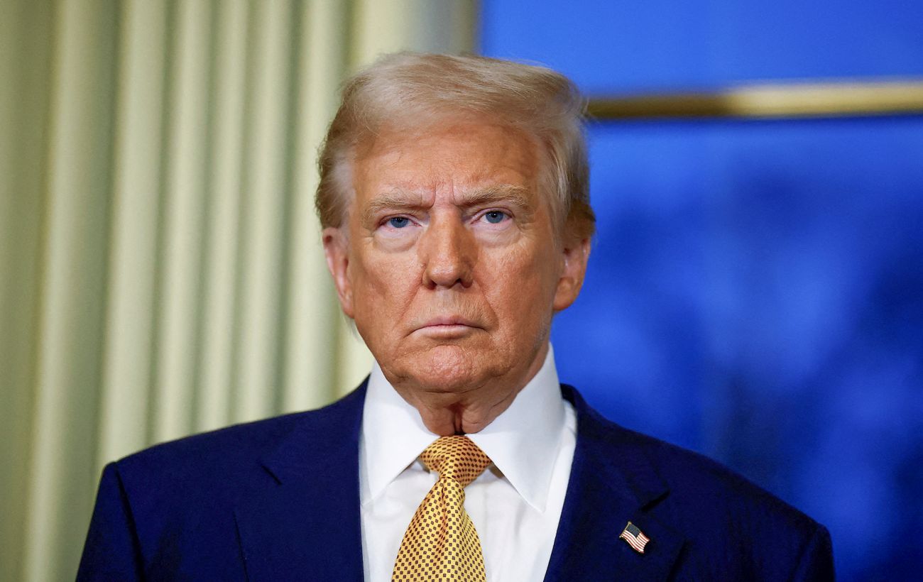 Трамп зупинив усю військову допомогу Україні після зустрічі із Зеленським