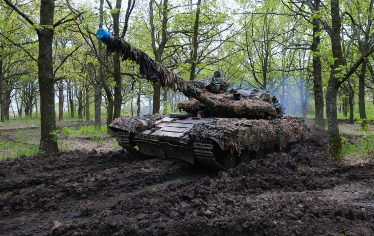 Завершення активних бойових дій в Україні оцінюється у 15%