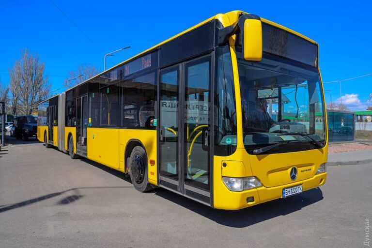 В Одесі на маршрути вийдуть гуманітарні автобуси