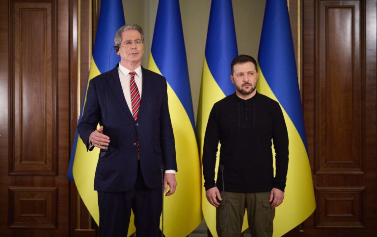 Зеленський відповів Бессенту після звинувачень про зрив угоди про надра
