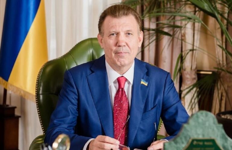 Сергій Ківалов позбувся рекордної пенсії, але залишився найбагатшим пенсіонером України
