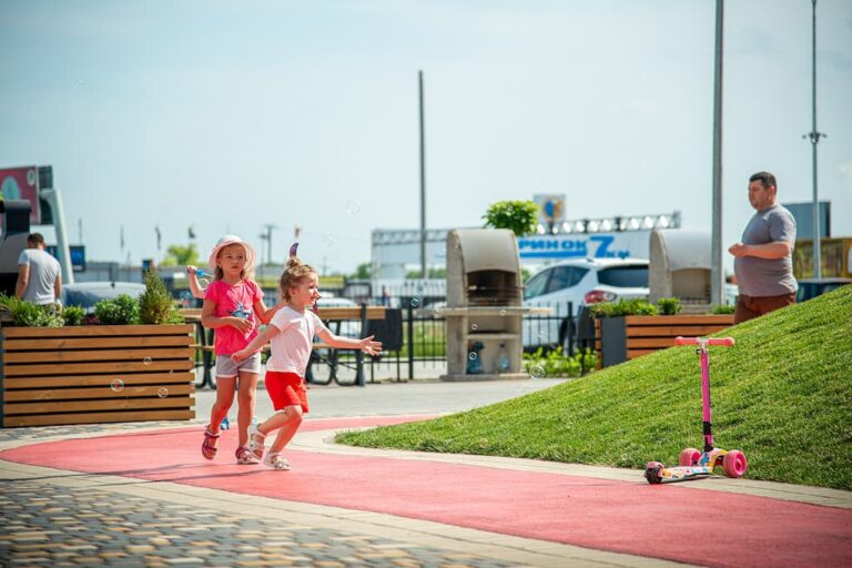 Від хрущовок до котеджів: як змінювалися формати житла в Одесі
