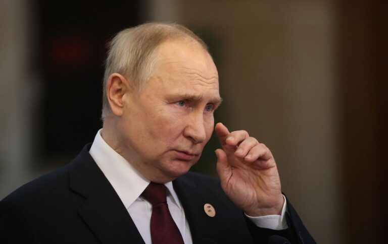 Путін хоче обговорити з Україною припинення ударів по цивільних об’єктах, заявив Пєсков