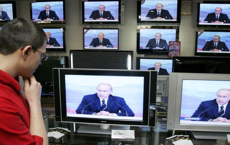 США скасували грантові програми на фінансування демократії та ЗМІ для іноземних країн