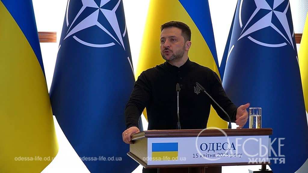 Зеленський пообіцяв посилити захист Одеси від обстрілу| Новини Одеси