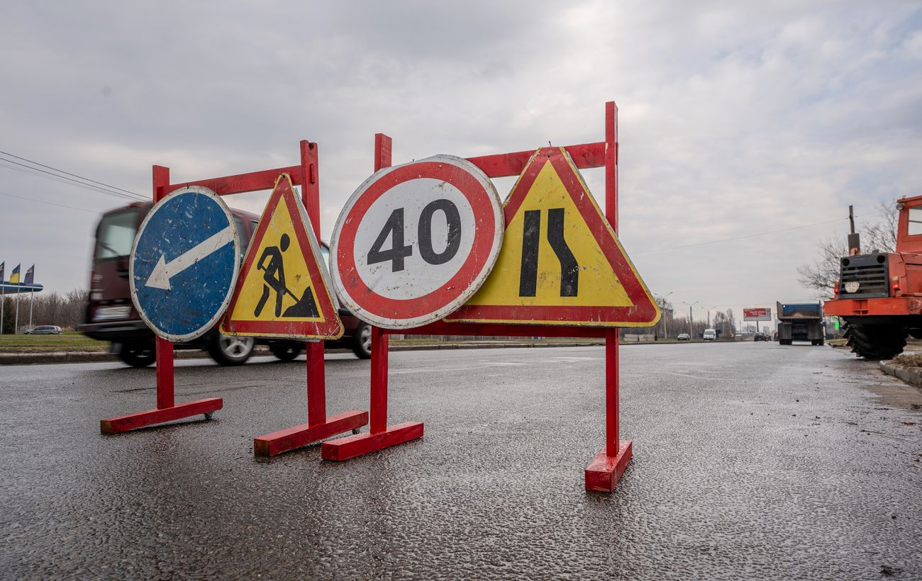 У Києві обмежать рух на вулиці Богатирській із 28 квітня до 19 травня – схема об’їзду