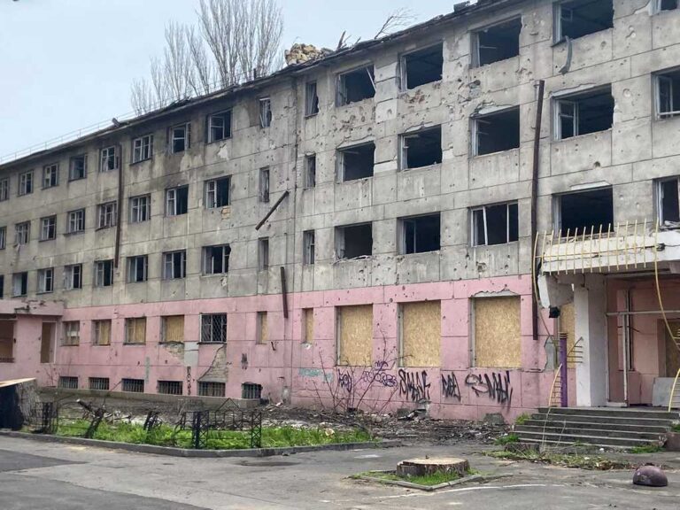 Чому в Одесі не відновлюють зруйновані через війну будинки