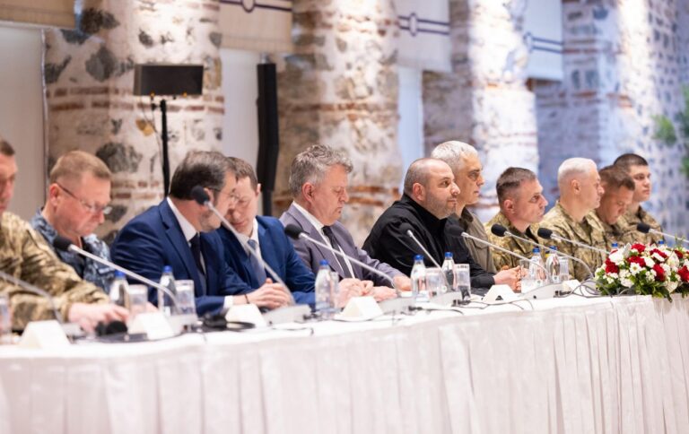 Перемир’я України і РФ – NYT дізналося, які пропозиції у меморандумі Києва