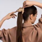 Які резинки шкодять волоссю – відповідь трихолога