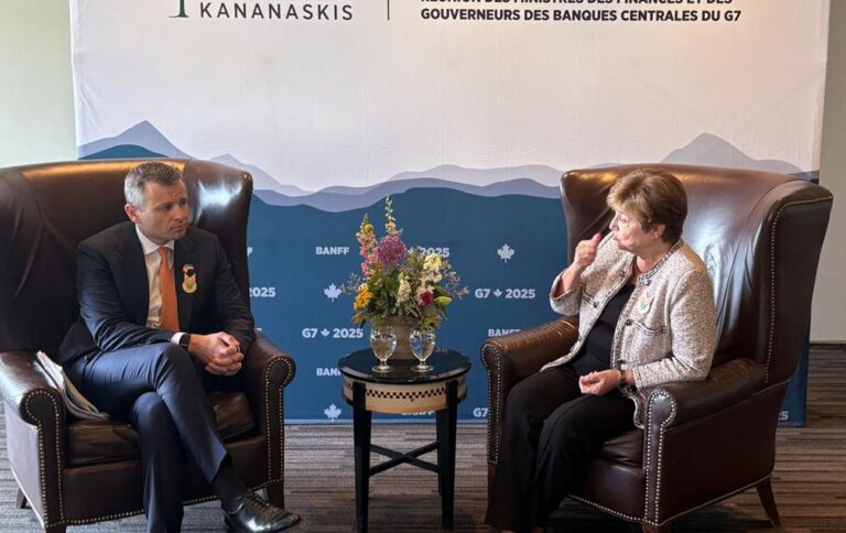 МВФ надасть Україні близько 500 млн доларів