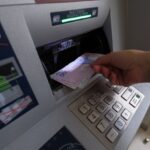 Сума зняття готівки в банкоматах становить 5 тисяч гривень