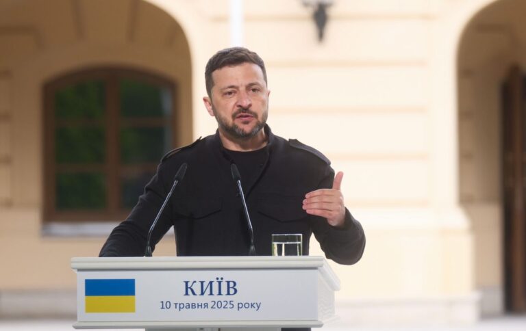 Зеленський розкритикував ідею буферної зони в 15 км