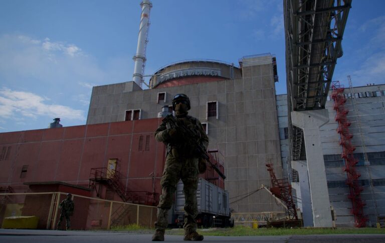 ЗАЕС росіяни хочуть використати у своїх цілях – знімки з космосу