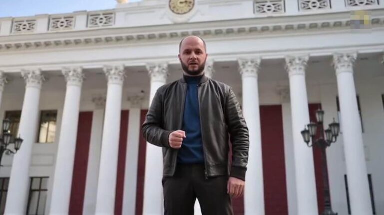 Депутата-втікача з Одеси досі не позбавили мандата