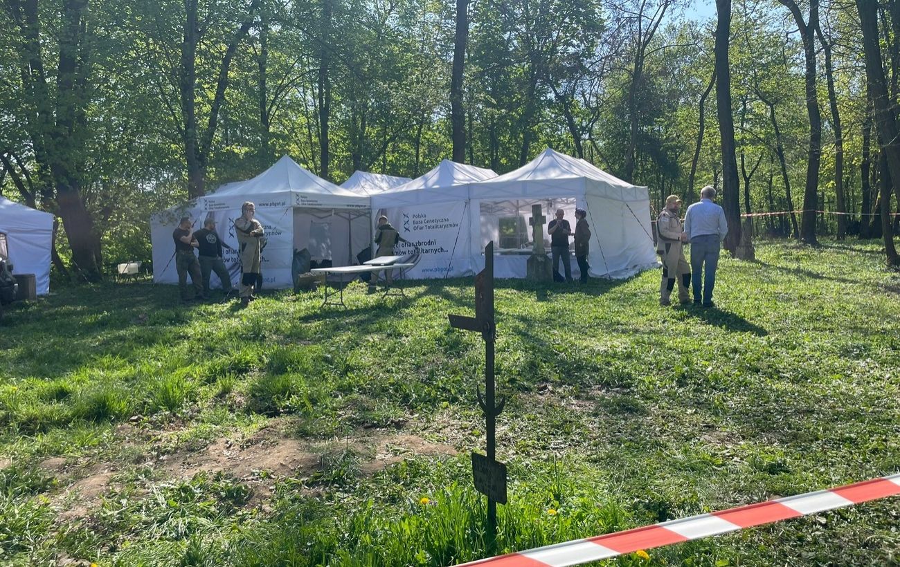 Волинська трагедія – в Тернопільській області завершують ексгумацію тіл