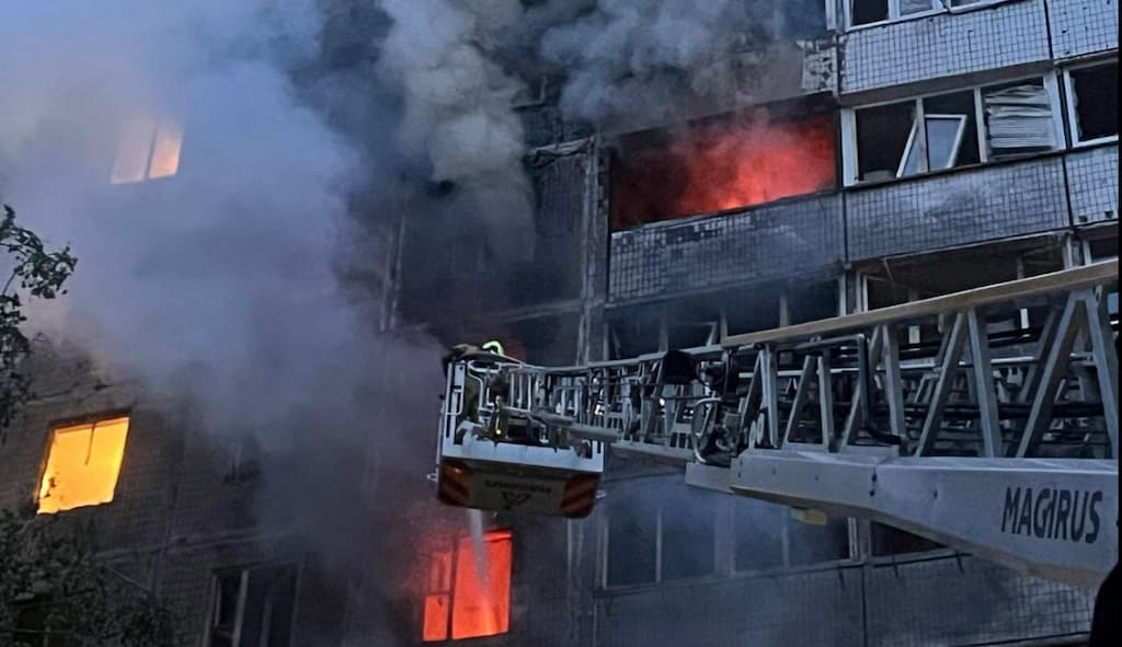 Війна, день 1169: вночі ворог ударив по Києву і Запоріжжю