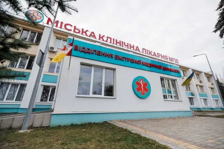 Франція надасть 235 млн грн.