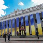 В Одесі тимчасово знімуть прапори з мерії через зйомки фільму