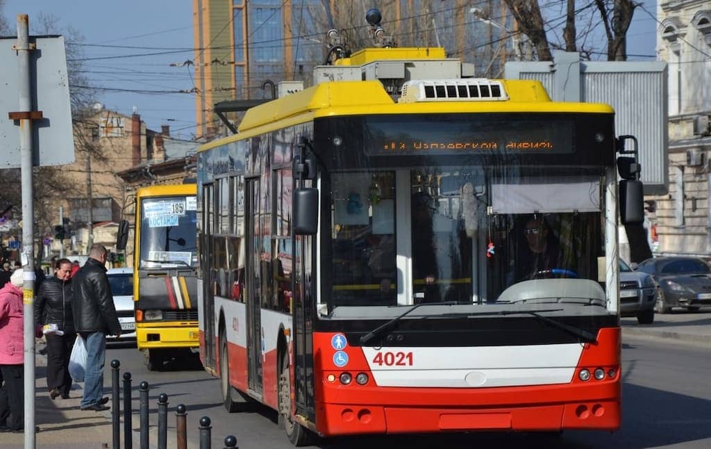В Одесі тимчасово зупинено рух тролейбусів №3 та №7