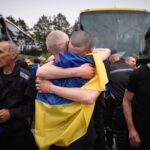 Обмін полонених «тисяча на тисячу» відбувся – додому повернулися ще 303 українських захисники (фото)