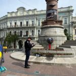 В Одесі на площі намалювали російський «триколор»