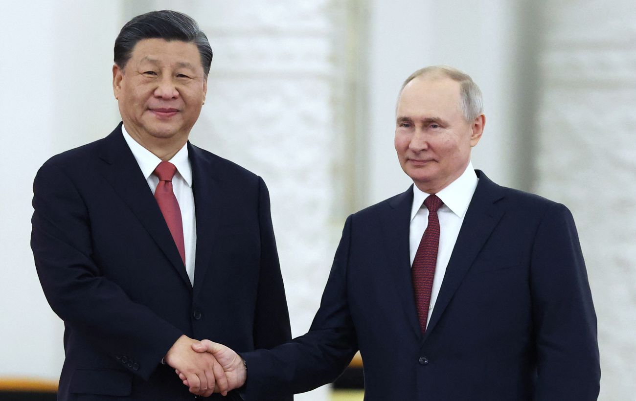 Путін готовий до мирних переговорів з Україною без попередніх умов, заявив Ван І