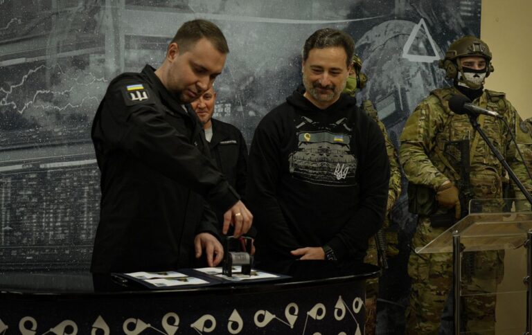 Артан поштова марка була показана в Києві, де можна купити
