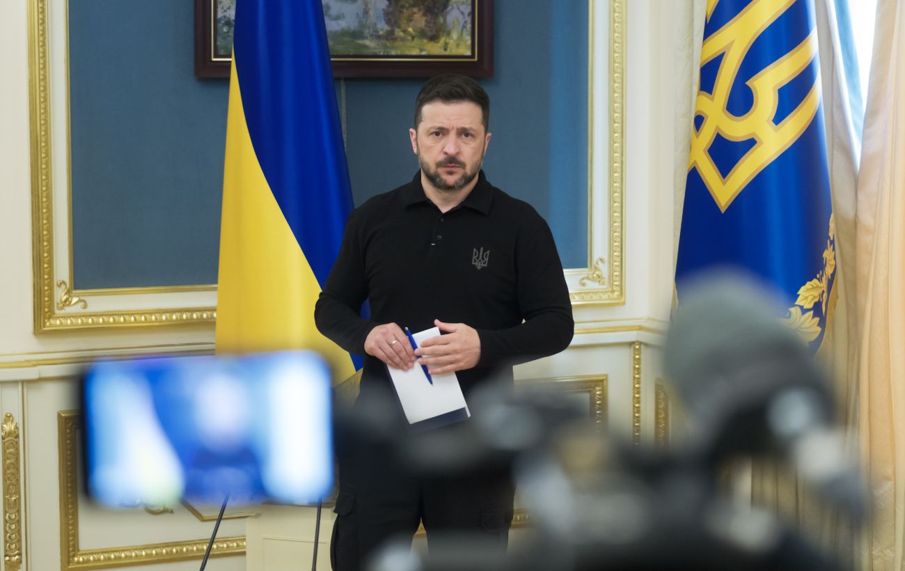 Зеленський розповів, чи буде він обговорювати нейтральний статус України