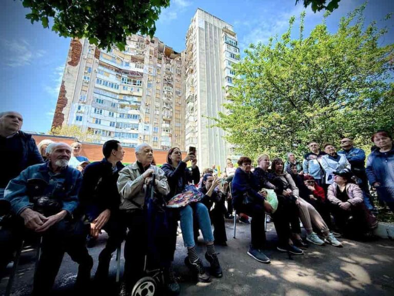 Мешканцям аварійного будинку в Одесі пропонують переселення