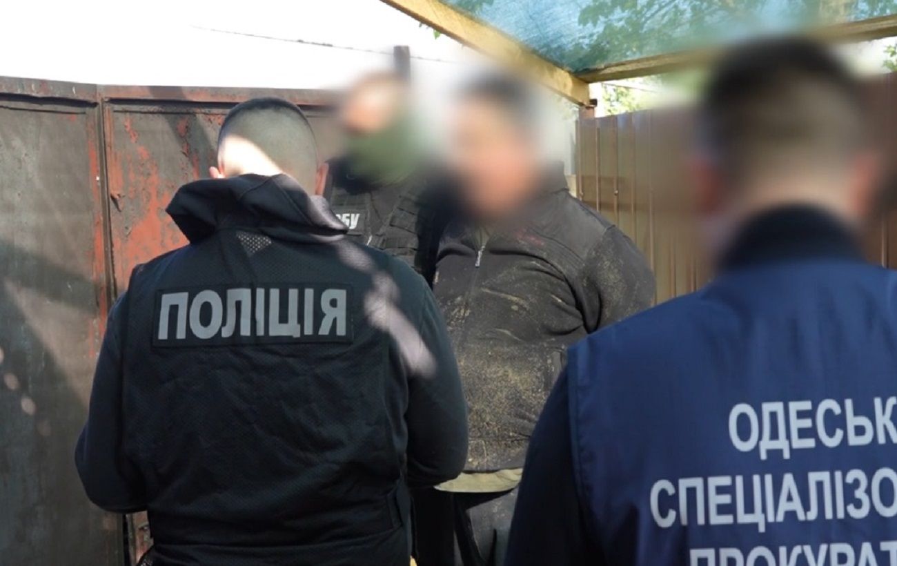 Інспектора ТЦК затримали на хабарництві на Одещини, фото