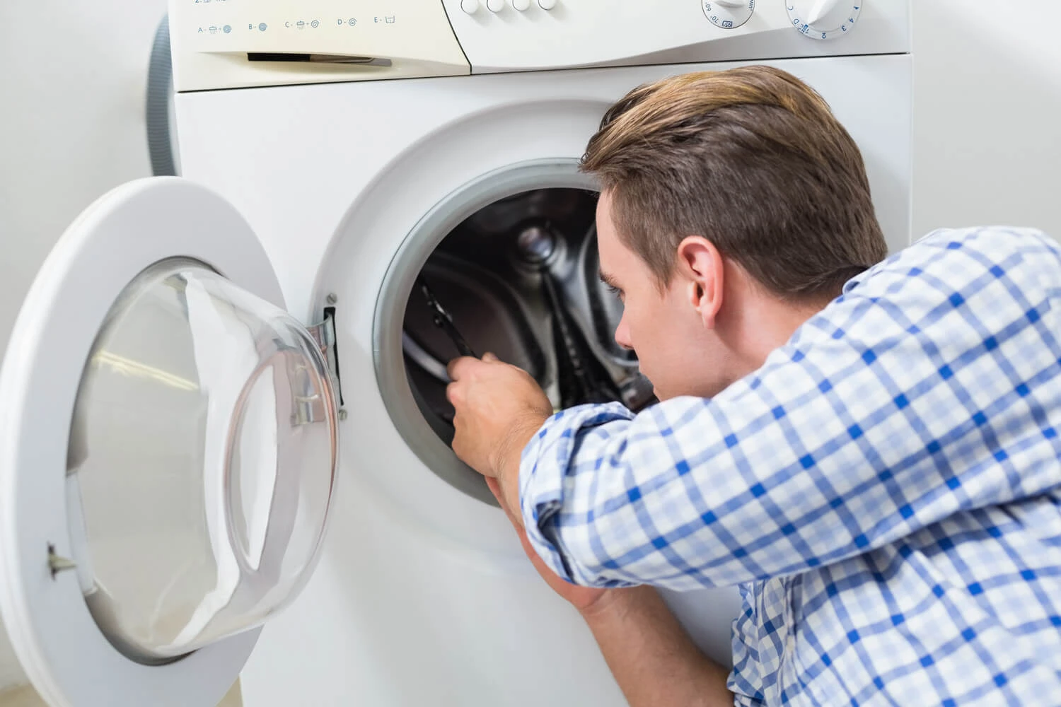 Післягарантійний ремонт техніки Beko: що потрібно знати власникам