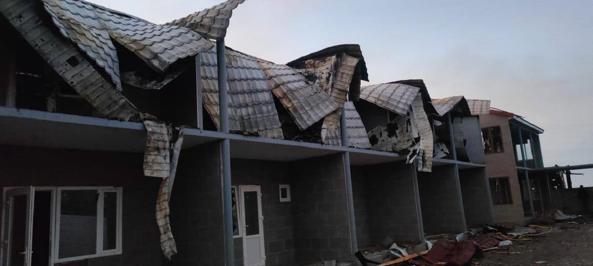 Білгород-Дністровський район атакували дрони росіян: пошкоджено будинки та базу відпочинку