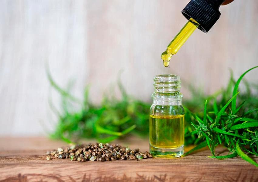 Користь та можливі ризики використання CBD олії
