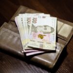 Мінімальна зарплата зросте до 8 688 гривень
