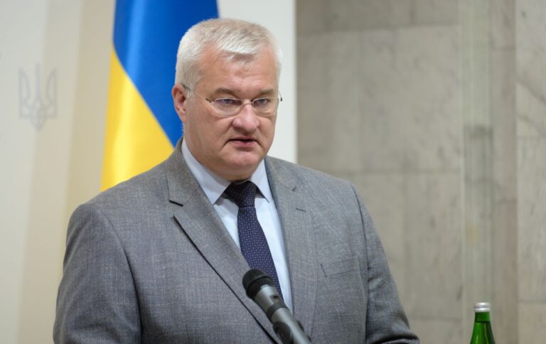 Мирні переговори – Сибіга назвав два ключові блоки, якими можна змусити РФ до справедливого миру