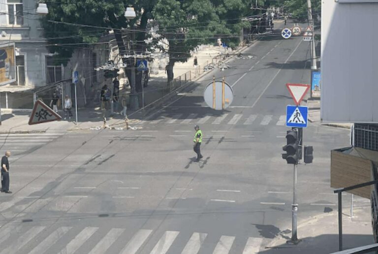 Через візит гостей центр Одеси стоїть у заторах