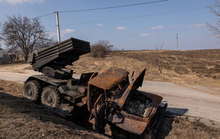 Втрати РФ у війні – ЗСУ знищили 1120 солдатів, 15 танків та 300 дронів 6 червня
