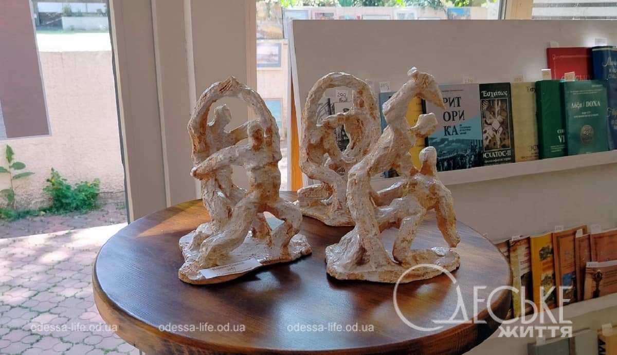Виставка «Скульптура. Час. Пам’ять» в Artodesa: Одеса вшановує 160-річчя знаменитої «Греківки»