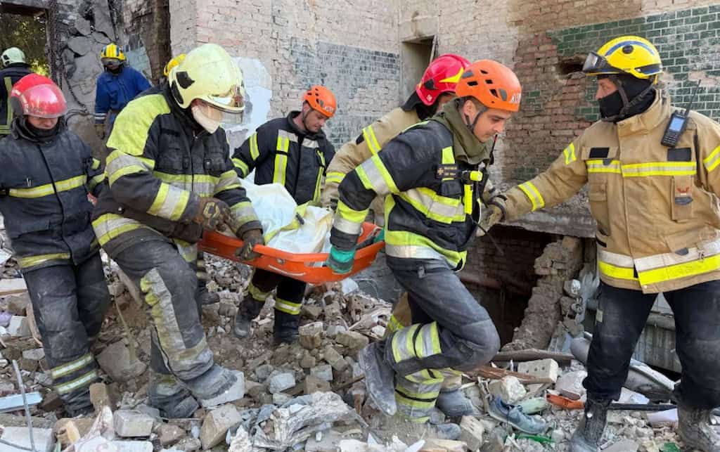 Війна, день 1211: День жалоби в Києві та удар по Запоріжжю