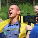 З російського полону додому повернулися захисники, молодші за 25